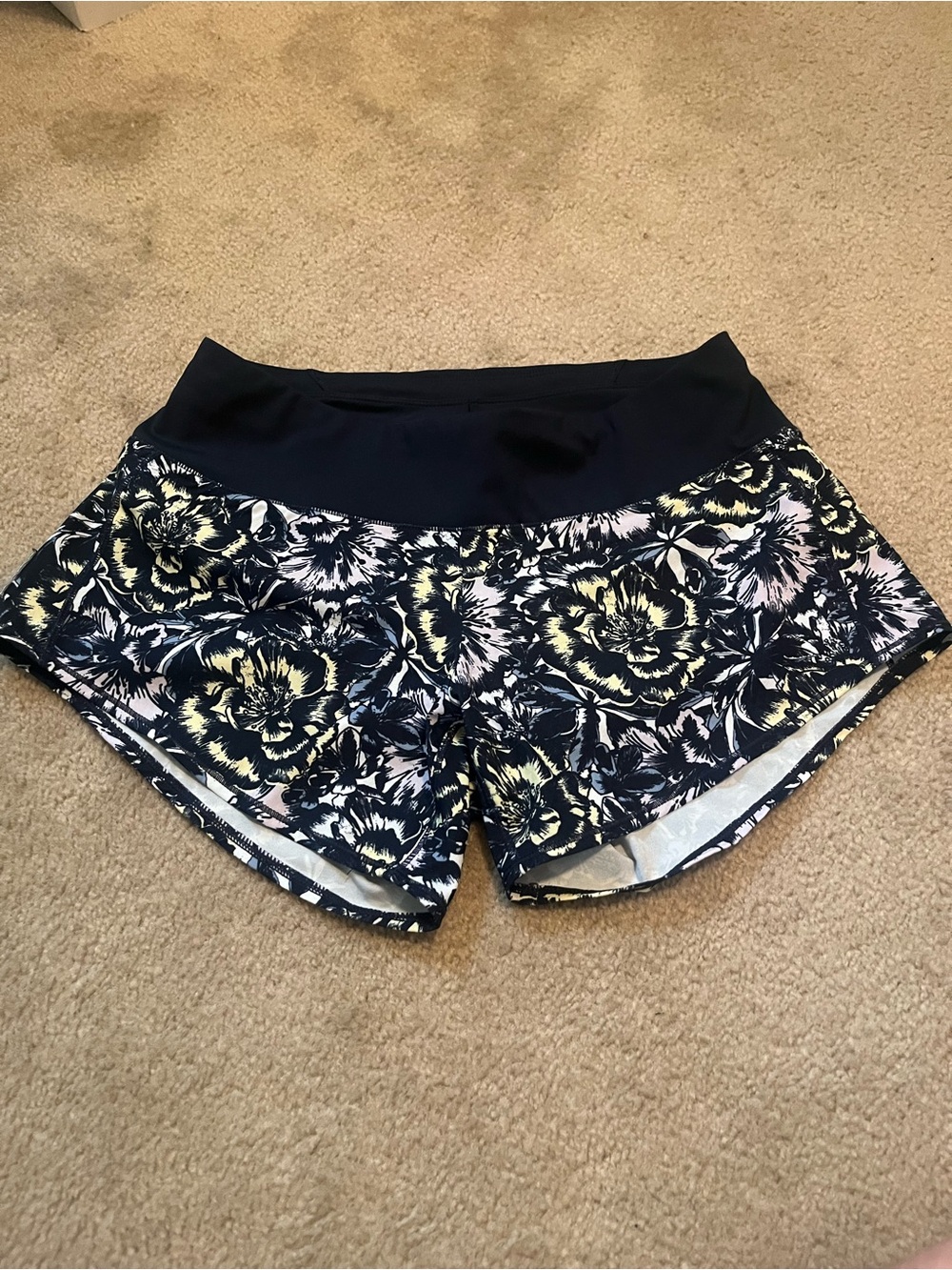 Oiselle Navy/Periwinkle/Lemon Rogas sz 4